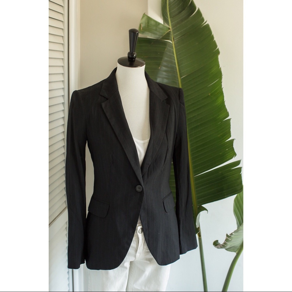 Lightweight pinstripe blazer